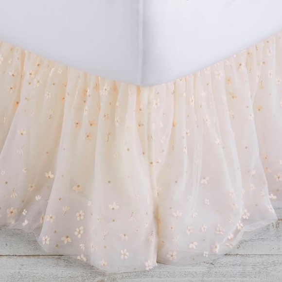 Pottery Barn Kids x Monique Lhuillier - embellished blossom bed skirt - Picture 2 of 5